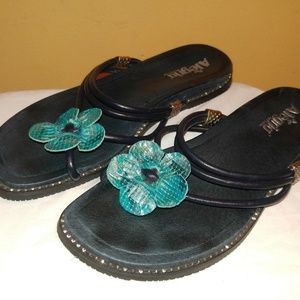 Algeria Flower Sandals Womens Sz 9.5-10